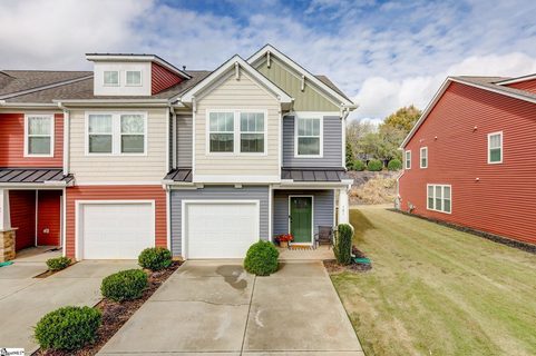 381 Hague Drive sold townhome in Fairmont Ridge, Duncan, SC