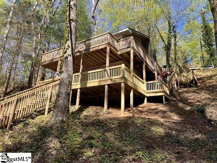 1040 E Lakeshore Drive