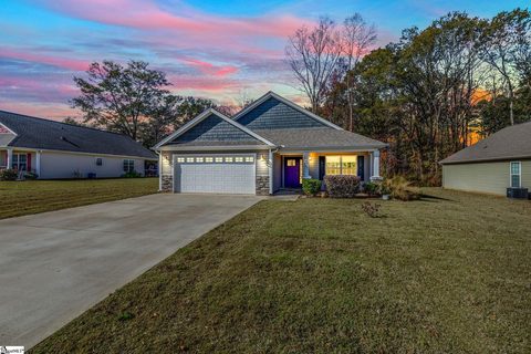 Previously sold for $285,000