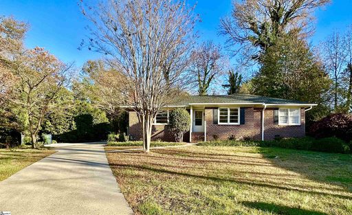 18 Brentwood Drive