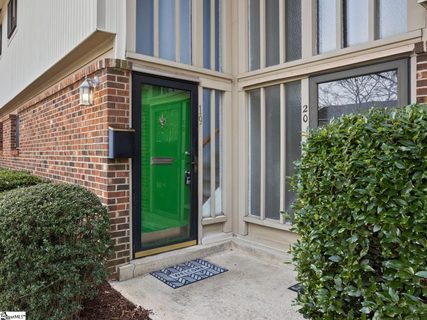 19 Briargate Place sold townhome in Briarcreek, Greenville, SC