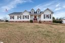 18 Brooke Lee Circle sold home in Taylors, SC