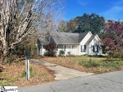 145 Belle Flower Court sold home in Oakmont Estates, Spartanburg, SC