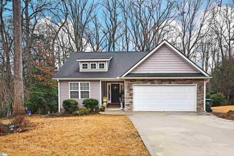 222 Barry Drive sold home in Terrace Gardens, Greer, SC