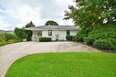 5 Twinflower Drive sold home in Wildflower Meadows, Taylors, SC