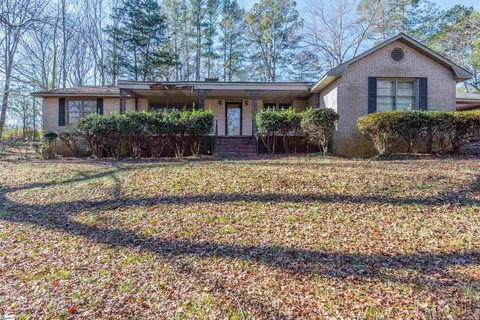 1307 NE Main Street sold home in Dalewood Heights, Simpsonville, SC
