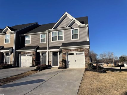 309 Hunt Glenn Court sold home in South Main Townes, Greer, SC