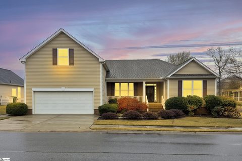 101 Surrywood Drive sold home in Ashby Park, Greenville, SC