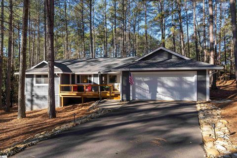 18 Fair Wind Drive