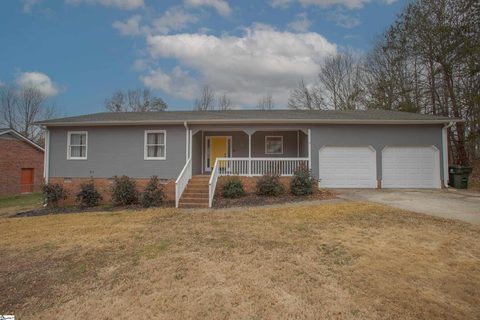 19 Earline Drive sold home in Pinewood Estate, Taylors, SC