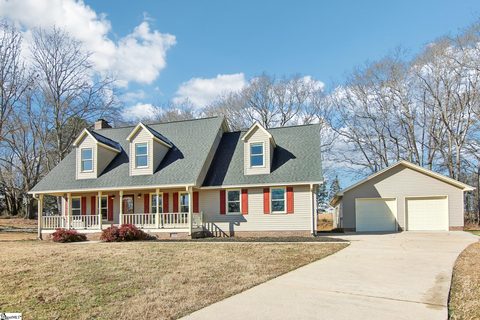 219 Terra Oaks Court sold home in Wyatt Oaks, Easley, SC