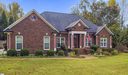 331 Fishermans Cove sold home in Inman, SC