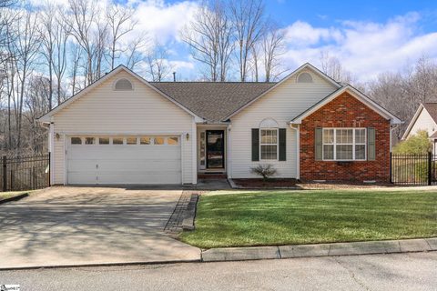 407 Stonington Way sold home in Pheasant Ridge, Taylors, SC