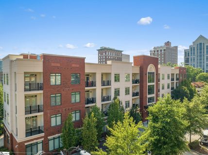 98 E Mcbee Avenue Unit 213 sold home in Ninety Eight McBee, Greenville, SC