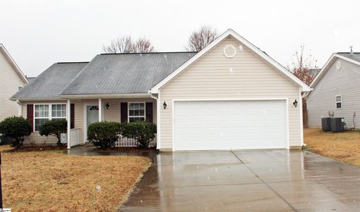 14 Heatherfield Drive sold home in Fairview Chase, Simpsonville, SC