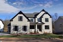 711 Enoree River Place sold home in Greer, SC