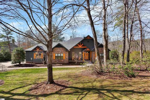 14 Laurel Cove Lane
