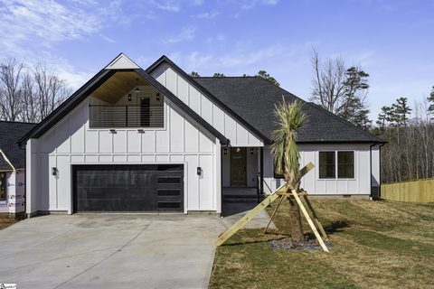 409 Raymond Street sold home in Plainview Heights, Greenville, SC