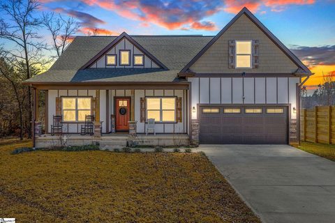 359 Dancing Water Drive sold home in Dancing Water Cove, Chesnee, SC