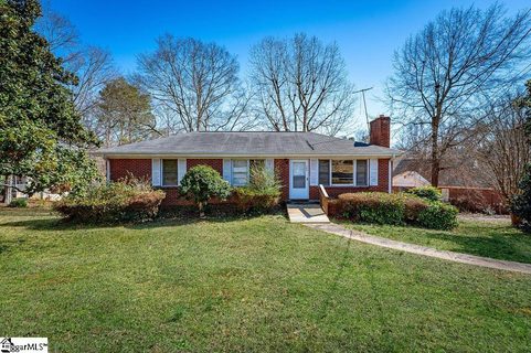 200 Kennedy Drive sold home in Pine Hill Village, Greenville, SC