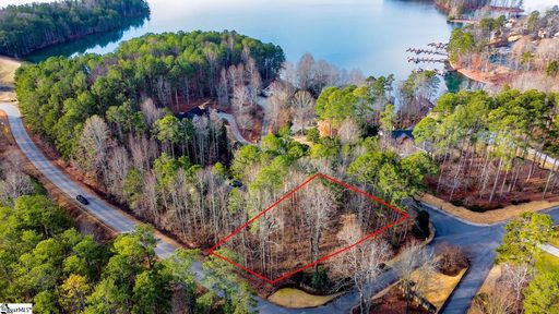 201 Wild Oak Court sold home in Waterford, Seneca, SC