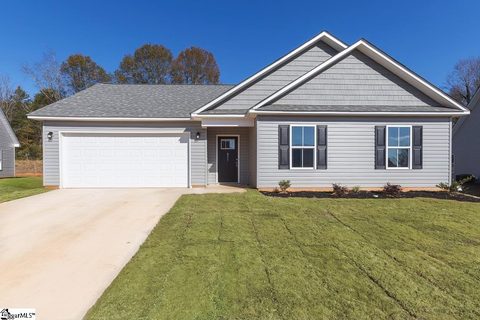 211 Kahlen Court sold home in Megan Manor, Piedmont, SC