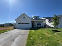 137 Winding Stream Circle Lot 38 Saltcreek Transitional sold home in Simpsonville, SC