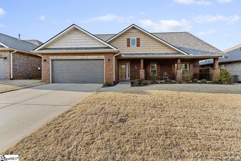 107 Starlight Drive sold home in Hidden Lake Preserve, Greenville, SC