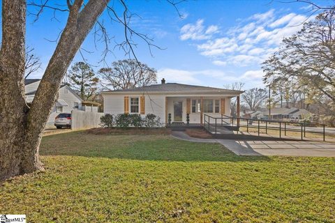 537 Lucerne Drive