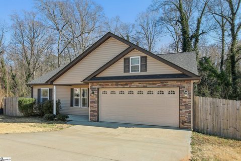 496 Blairwood Court sold home in Poplar Creek Farms, Spartanburg, SC