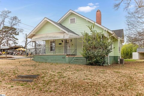 21 Woodside Avenue
