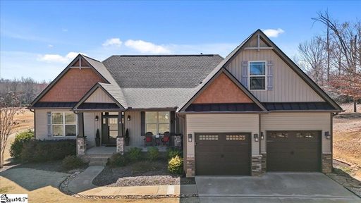 38 Meadowgold Lane sold home in Amber Oaks, Greer, SC