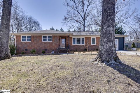 6 Strand Court sold home in Coral Ridge, Taylors, SC
