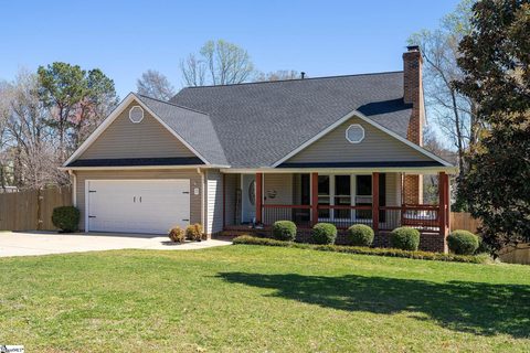 2 Middlecreek Way sold home in Meadowbrooke, Greenville, SC