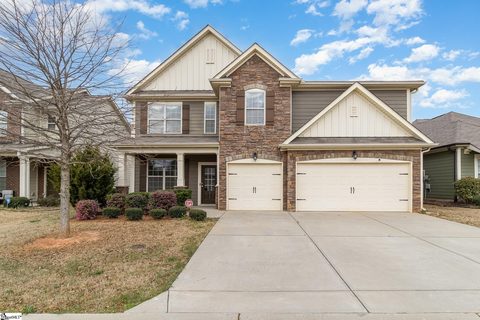 215 Redmont Court sold home in Longleaf, Simpsonville, SC