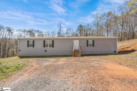 126 Sir Lancelot Drive sold manufactured home in Camelot Court, Piedmont, SC