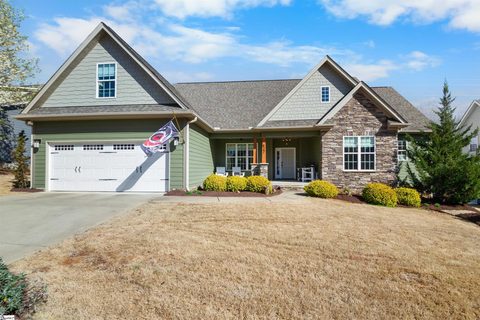 427 S Pendernale Drive sold home in Millbrook, Moore, SC