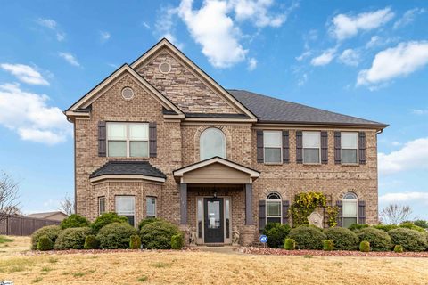 195 Harbrooke Circle sold home in Harbrooke Estates, Greer, SC