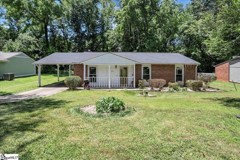 407 Cardington Avenue sold home in Chesterfield Estates, Piedmont, SC