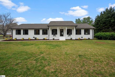 530 Old Pendleton Road sold home in Galerie Place, Easley, SC