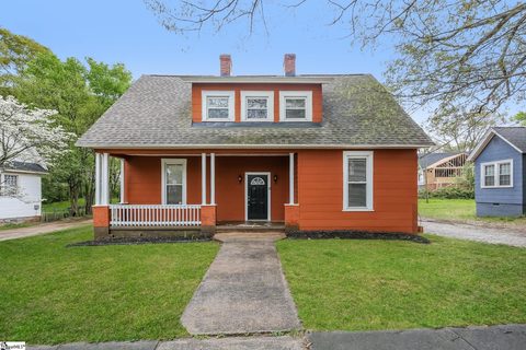 18 Woodside Avenue