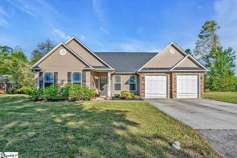 205 Luray Drive sold home in Richmond Hills, Greenville, SC