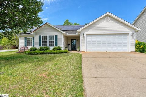 611 Grover Drive sold home in Lyman Farms, Lyman, SC