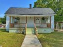 333 Buncombe Street sold home in Woodruff, SC