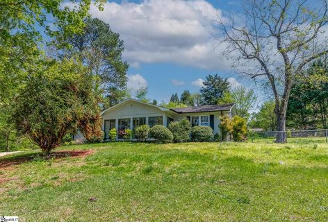 325 Wall Street sold home in Skyline Estates, Campobello, SC