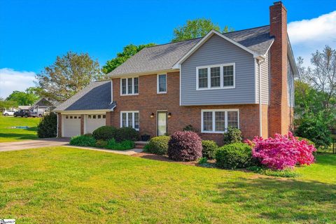 203 Huntington Road sold home in Huntington North, Easley, SC