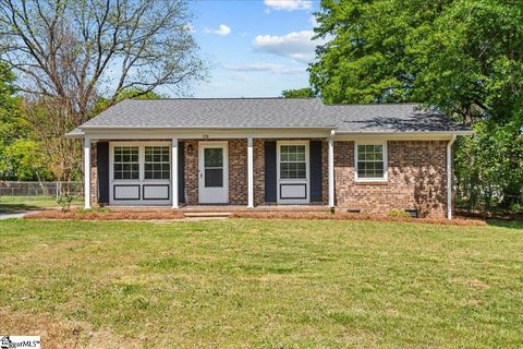 118 Rodney Street sold home in Linville, Moore, SC