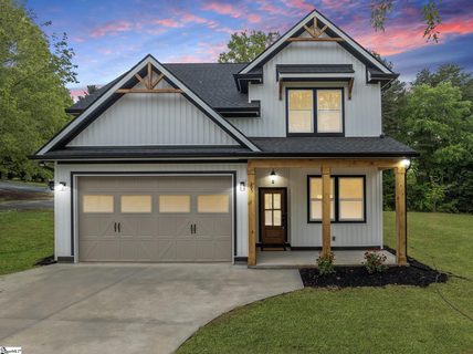 205 Fisherman Lane sold home in Keowee Cove, Seneca, SC