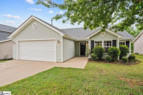 147 Kingscreek Drive sold home in Carman Glen, Greer, SC