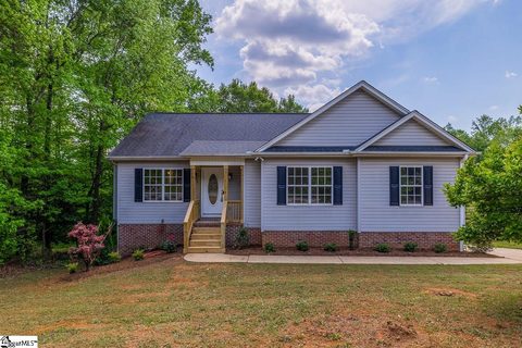 237 Hawkesberry Drive sold home in Riverdale, Lyman, SC